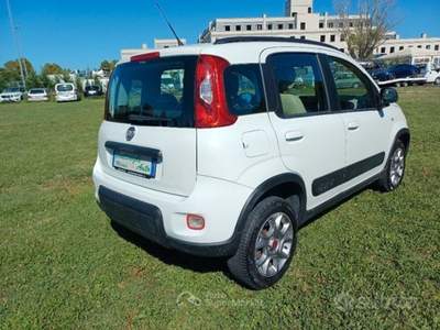 Fiat Panda 4x4 Benzina 2015 Km 97.000 Bianco usata Meldola