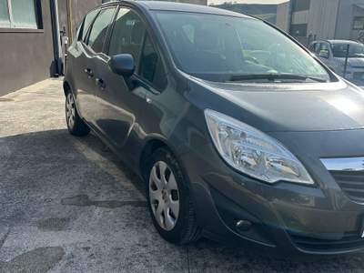 Opel Meriva con impianto a metano   unico proprietario Grigio usata Tolentino
