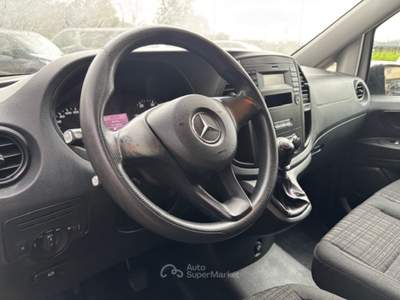 Mercedes-Benz Vito Unico proprietario,   KM.  CERTIFICATI Bianco usata Cartura