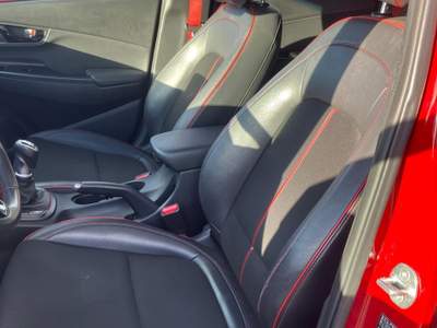 Hyundai Kona 1.6 CRDì 115cv XPrime Rosso usata LIVORNO
