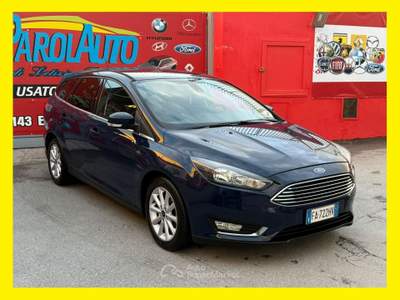 Ford Focus 1.5 TDCi 120cv Powershift SW - 2015 Blu/Azzurro usata Giugliano in Campania