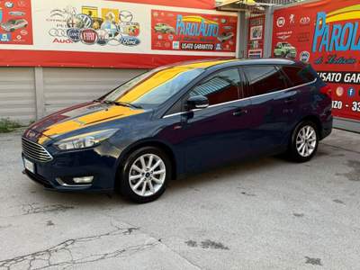 Ford Focus 1.5 TDCi 120cv Powershift SW - 2015 Blu/Azzurro usata Giugliano in Campania