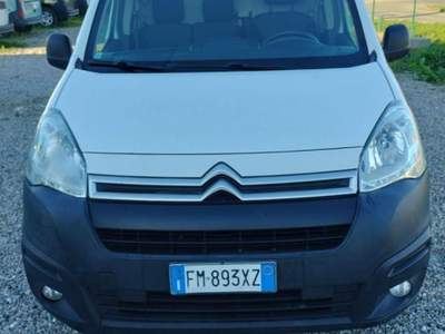 Citroen Berlingo van 1.6 bluehdi 100cv S&S Cl.3p.ti L1 E6 van 1.6 bluehdi 100cv S&S Cl.3p.ti L1 E6 Bianco usata Prato