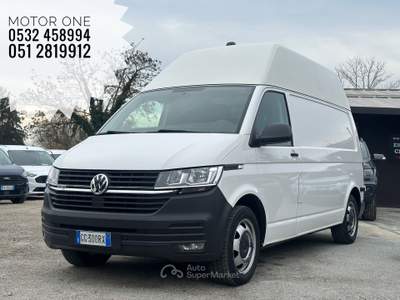 Volkswagen Transporter Volkswagen Transporter 4 MOTION 2.0 TDI 150 CV P.L T.A FP Bianco usata Altedo