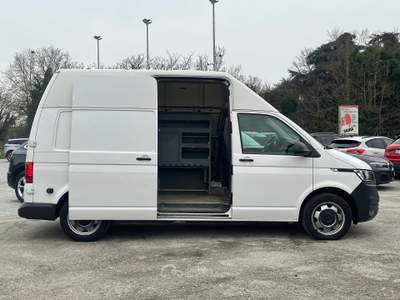 Volkswagen Transporter Volkswagen Transporter 4 MOTION 2.0 TDI 150 CV P.L T.A FP Bianco usata Altedo