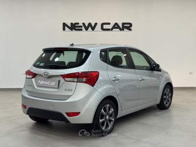Hyundai ix20 1.4 CRDi 90cv App Mode Argento usata Caresanablot