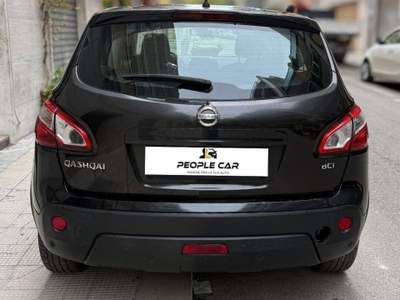 Nissan Qashqai DPF Visia Nero usata Bari