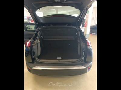 Peugeot 2008 e- Allure Pack 100kW Nero usata Alessandria