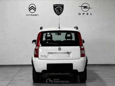 Fiat Panda II 2003 1.3 mjt 16v Climbing 4x4 75cv Bianco usata Alessandria