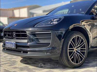 Porsche Macan 2.0 265CV PDK Nero usata Borgetto