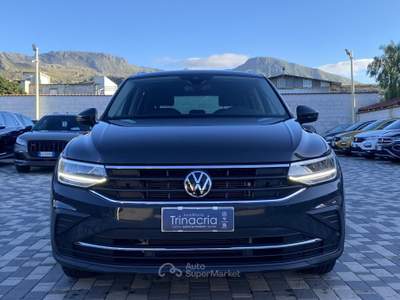Volkswagen Tiguan Life 2.0 TDI 122CV Grigio usata Borgetto