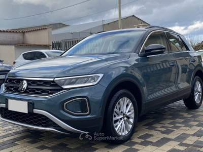 Volkswagen T-Roc Life 2.0 TDI 116CV Nero usata Borgetto