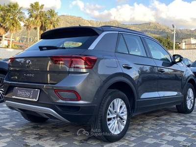 Volkswagen T-Roc Life 2.0 TDI 116CV Nero usata Borgetto