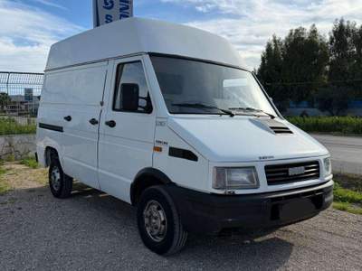 Iveco Daily 30-8 Bianco usata Massafra