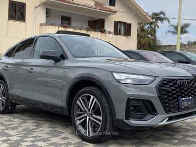 Audi Q5 SPB S Line Plus 2.0 TDI 204CV S-Tronic quattro mhev 40 Grigio usata Borgetto