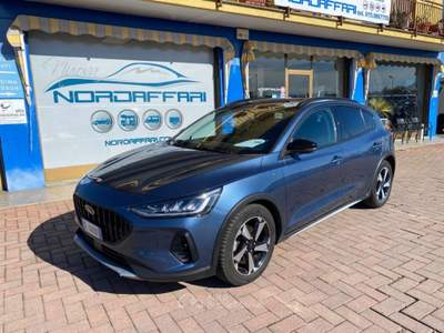 Ford Focus 1.0 EcoBoost Hybrid 125 CV Powershift 5p. Active X Blu/Azzurro usata Brusnengo