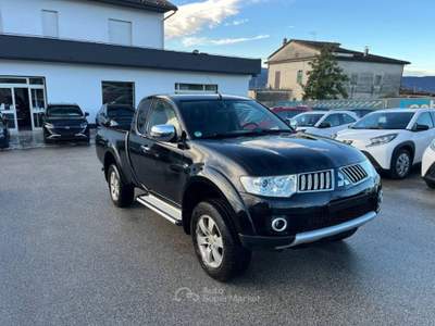 Mitsubishi L200 2.5 DI-D/136CV SC Inform DPF Nero usata Alife