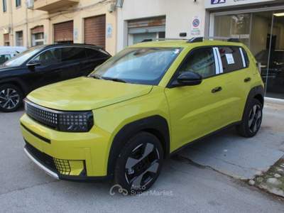 Fiat Grande Panda 1.2 Hybrid 110 CV S&S La Prima Giallo usata Trapani
