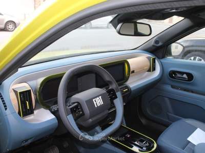 Fiat Grande Panda 1.2 Hybrid 110 CV S&S La Prima Giallo usata Trapani