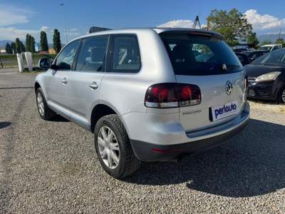 Volkswagen Touareg 2.5 R5 TDI DPF Exclusive Argento usata Arezzo
