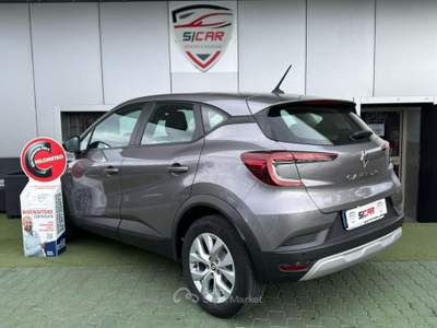 Renault Captur TCE 90 CV INTENS Grigio usata Napoli
