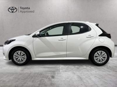 Toyota Yaris 1.5 VVT-iE Hybrid Active E-CVT Bianco usata Brescia