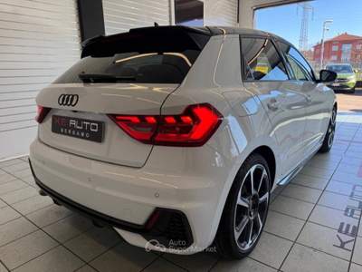 Audi A1 30 1.0 tfsi Identity Black 116cv s-tronic Bianco usata Mozzo