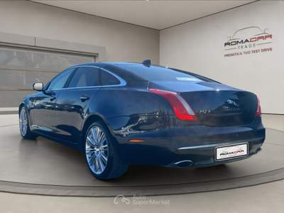 Jaguar XJ Xj 3.0 v6 s/c 340 cv awd lwb autobiography Nero usata Roma