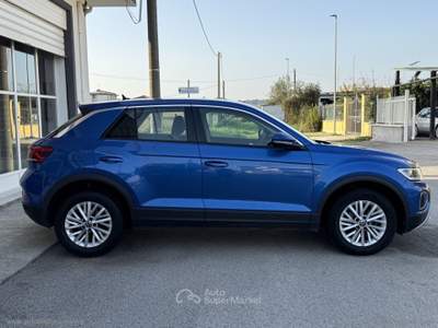 Volkswagen T-Roc T-Roc 1.0 TSI Life Blu/Azzurro usata Barrafranca
