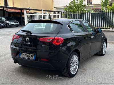 Alfa Romeo Giulietta Giulietta 1.6 JTDm-2 105 CV Distinctive Grigio usata Barrafranca