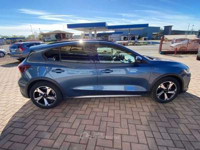 Ford Focus Hybrid 125 CV Powershift usata Brusnengo
