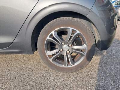 Peugeot 208 5 porte Active usata Guidizzolo
