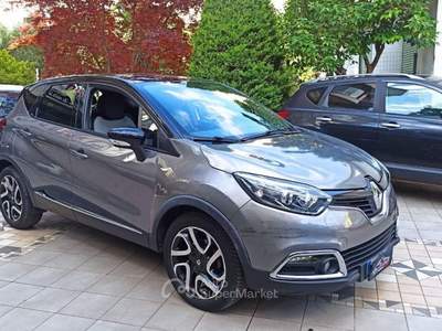 Renault Captur dCi 8V 90 CV Start&Stop Energy R-Link Grigio usata Castrovillari