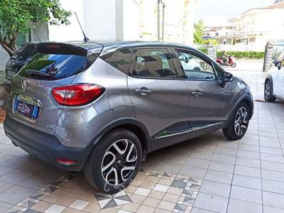 Renault Captur dCi 8V 90 CV Start&Stop Energy R-Link Grigio usata Castrovillari