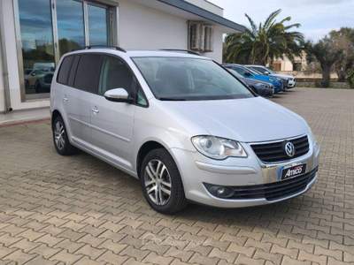 Volkswagen Touran TDI 105CV DPF Highline Grigio usata San Michele Salentino