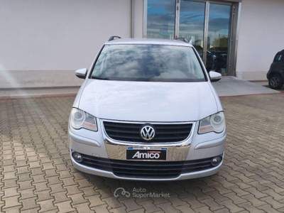 Volkswagen Touran TDI 105CV DPF Highline Grigio usata San Michele Salentino