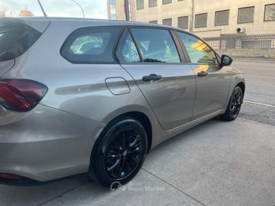 Fiat Tipo 1.3 Mjt S&S SW Street Bianco usata Città Sant'Angelo