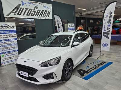 Ford Focus FORD FOCUS SW ST-LINE 1.0 ECOBOOST 125CV 2020 Bianco usata Torino