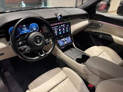 Maserati Grecale 2.0 MHEV 300cv AWD GT (Pelle/APP/Led/Retro) Blu/Azzurro usata Castellaneta