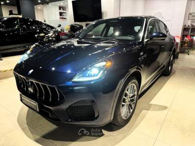 Maserati Grecale 2.0 MHEV 300cv AWD GT (Pelle/APP/Led/Retro) Blu/Azzurro usata Castellaneta