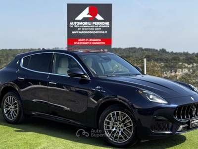 Maserati Grecale 2.0 MHEV 300cv AWD GT (Pelle/APP/Led/Retro) Blu/Azzurro usata Castellaneta