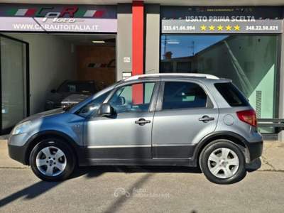 Fiat Sedici 1.6 16V 4x4 Dynamic Clima Autom C.L 16" Radio CD Grigio usata Rezzato