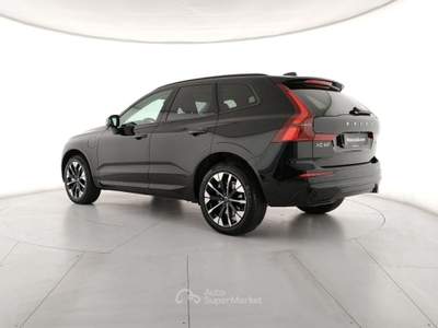 Volvo XC60 T6 Plug-in hybrid AWD auto Ultra Dark Autocacarro Nero usata Modena