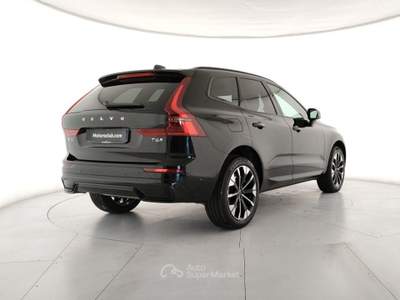 Volvo XC60 T6 Plug-in hybrid AWD auto Ultra Dark Autocacarro Nero usata Modena