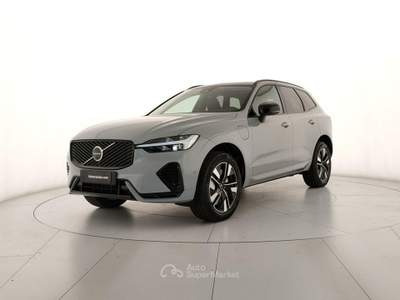 Volvo XC60 T6 Plug-in AWD PlusDark Autocarro -ProntaConsegna Grigio usata Modena