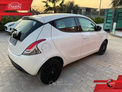 Lancia Ypsilon Ypsilon 1.3 MJT 95 CV 5p. S&S Bianco usata Cinisi