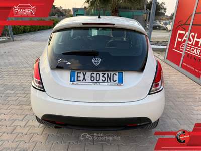 Lancia Ypsilon Ypsilon 1.3 MJT 95 CV 5p. S&S Bianco usata Cinisi