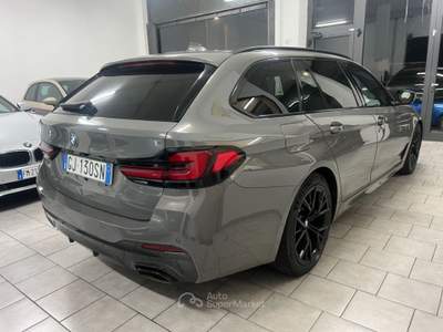 BMW Serie 5 530d 530 530d 48V xDrive Touring Msport Grigio usata Somma Lombardo
