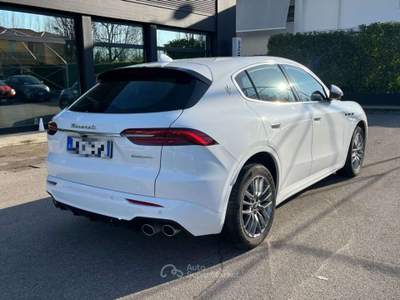 Maserati Grecale MHEV 300 CV AWD GT - PREZZO REALE Bianco usata Este