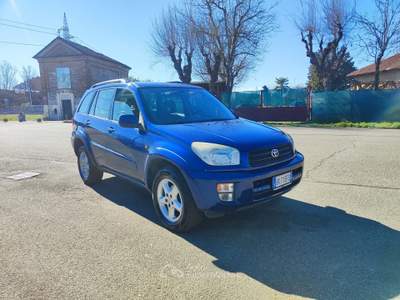Toyota RAV4 RAV 2.0 benzina Blu/Azzurro usata TORINO